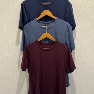 Lululemon 5 year Basic T-Shirt  *3 Pack